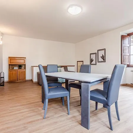 Apartment Milton Con Terrazza Arezzo
