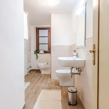 Apartment Milton Con Terrazza