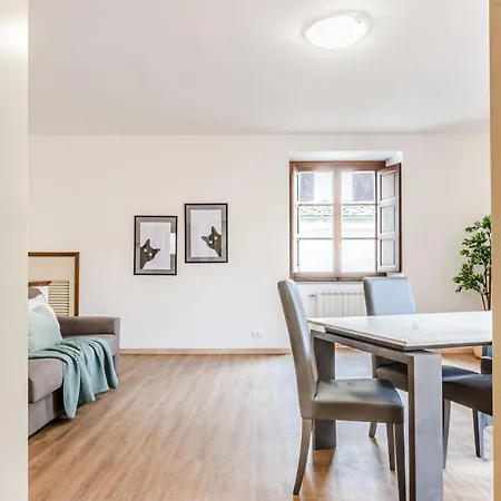 Apartment Milton Con Terrazza